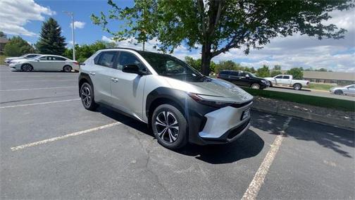 2025 Toyota bZ4X XLE