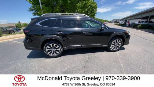 Crystal Black Silica 2024 Subaru Outback Touring XT