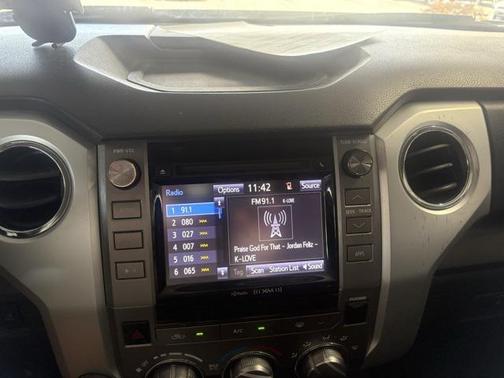 2015 Toyota Tundra SR5