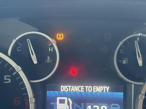 2015 Toyota Tundra SR5