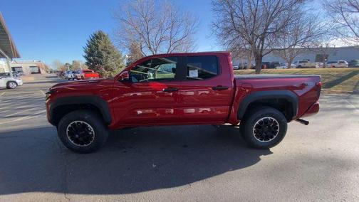 2026 Toyota Tacoma Hybrid TRD Off Road