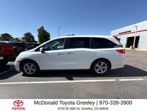 White Diamond Pearl 2019 Honda Odyssey EX-L