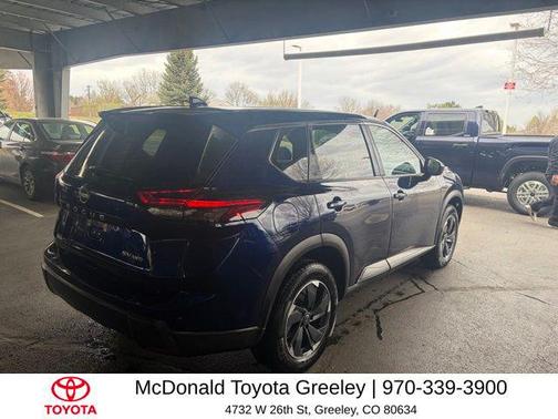 Deep Ocean Blue Pearl 2024 Nissan Rogue SV