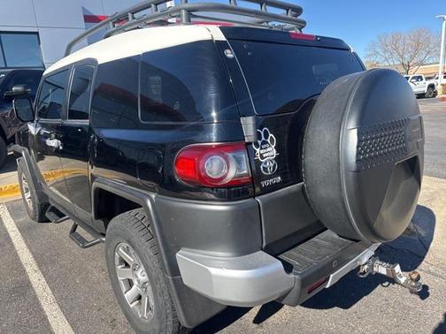 2014 Toyota FJ Cruiser Base