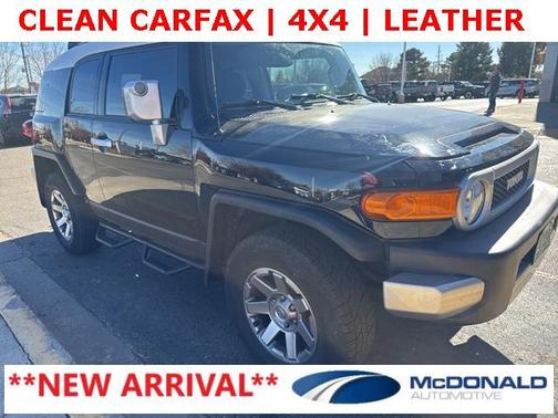 2014 Toyota FJ Cruiser Base