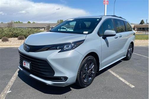 2024 Toyota Sienna Woodland Edition