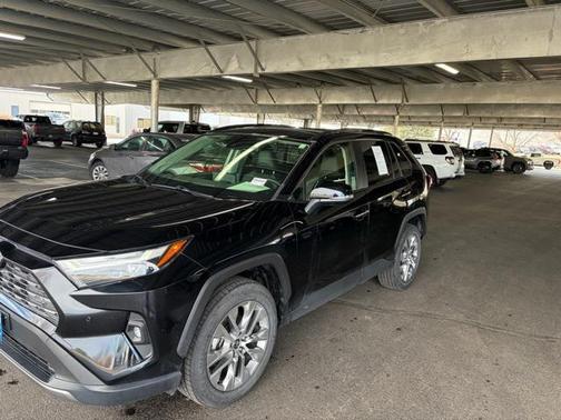2022 Toyota RAV4 Limited