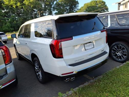 Summit White 2026 GMC Yukon XL Denali
