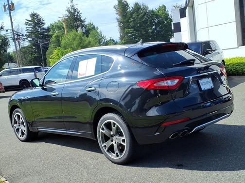 Black 2017 Maserati Levante S