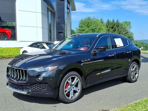 Black 2017 Maserati Levante S
