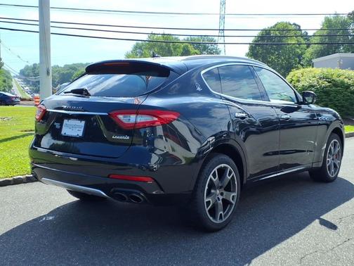 Black 2017 Maserati Levante S