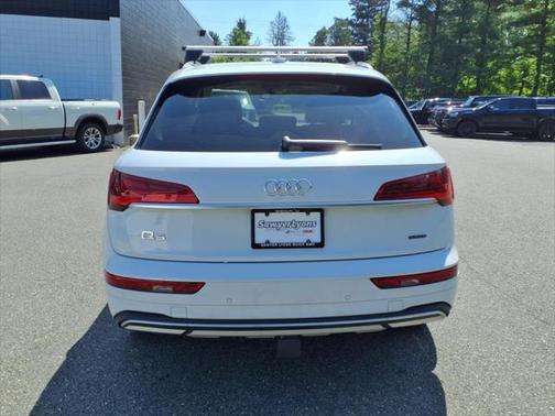 2021 Audi Q5 45 Premium Plus