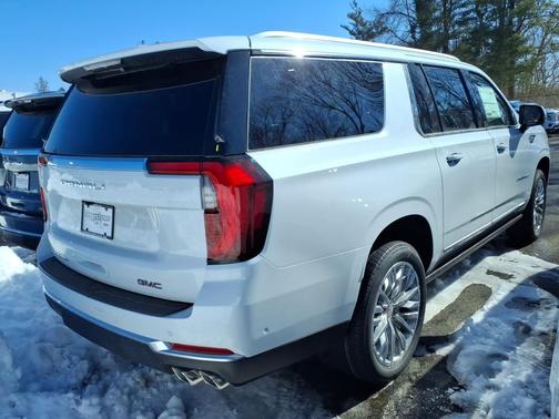 Glacier White Tricoat 2026 GMC Yukon XL Denali