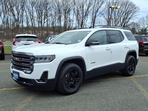 Summit White 2023 GMC Acadia AWD AT4