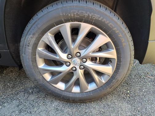 Moonstone Gray Metallic 2026 Buick Enclave Preferred FWD