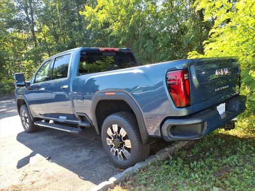 2026 GMC Sierra 2500 Denali