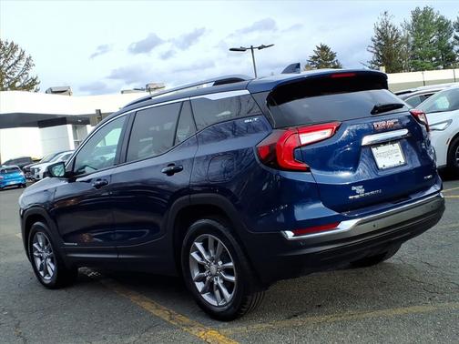 2022 GMC Terrain SLT