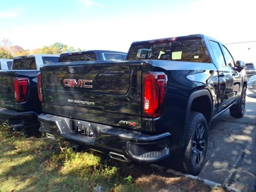 Onyx Black 2026 GMC Sierra 1500 AT4