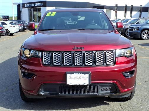 2022 Jeep Grand Cherokee Laredo