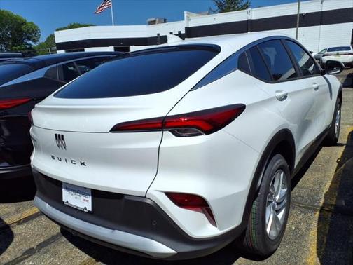 2025 Buick Envista Preferred FWD