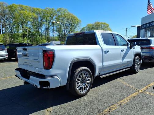Glacier White Tricoat 2026 GMC Sierra 1500 Denali Ultimate
