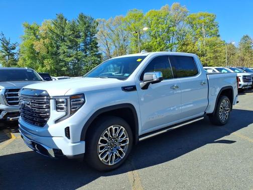 Glacier White Tricoat 2026 GMC Sierra 1500 Denali Ultimate