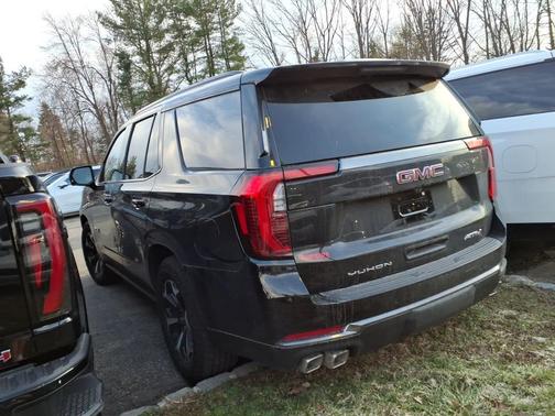 Onyx Black 2026 GMC Yukon 4WD AT4