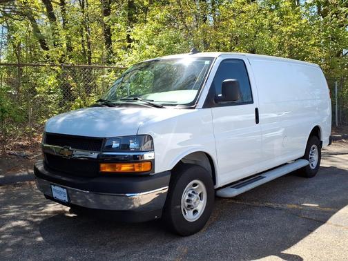 Summit White 2024 Chevrolet Express 2500 Work Van