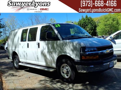 Summit White 2024 Chevrolet Express 2500 Work Van