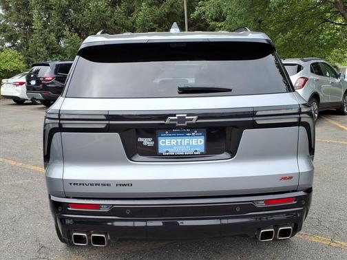 2024 Chevrolet Traverse RS