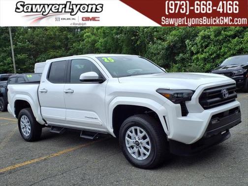 2025 Toyota Tacoma SR5