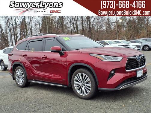 2024 Toyota Highlander Hybrid Platinum