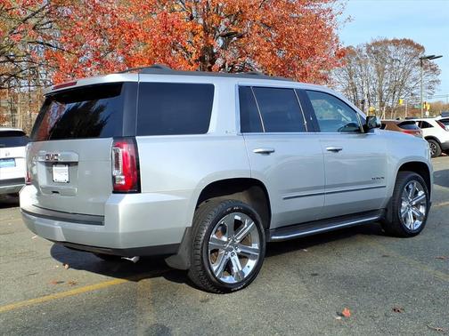 2020 GMC Yukon SLT