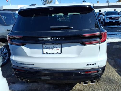 2026 GMC Acadia Denali