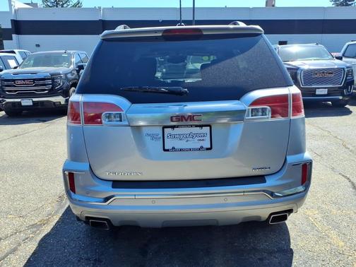 Quicksilver Metallic 2016 GMC Terrain Denali
