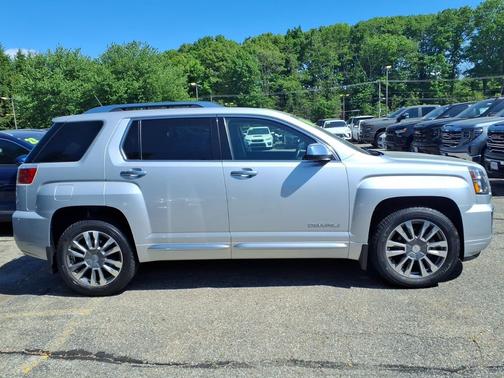 Quicksilver Metallic 2016 GMC Terrain Denali