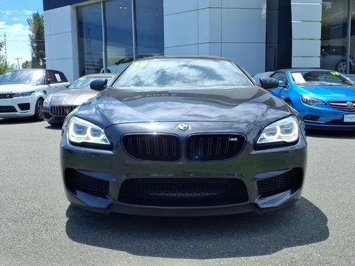 Singapore Gray Metallic 2018 BMW M6 Base