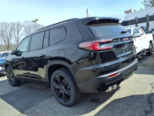 2026 GMC Acadia Elevation AWD