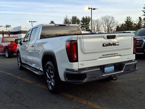 2023 GMC Sierra 1500 SLT