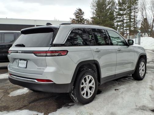2022 Jeep Grand Cherokee Limited