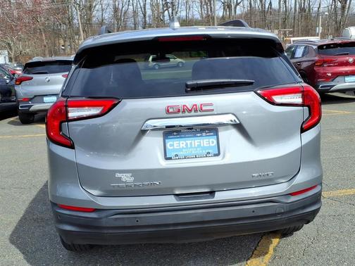Sterling Metallic 2023 GMC Terrain SLE