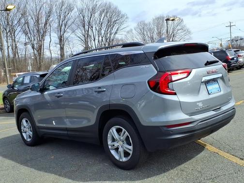 Sterling Metallic 2023 GMC Terrain SLE