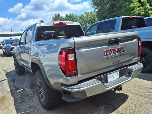 2025 GMC Canyon Elevation