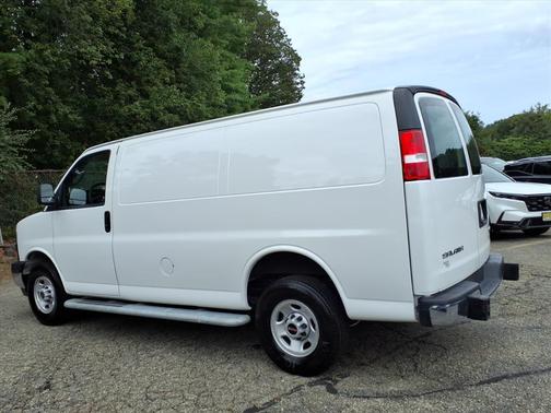 2023 GMC Savana 2500 Work Van