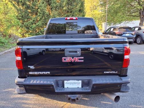 2018 GMC Sierra 2500 Denali