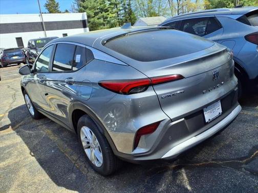 2025 Buick Envista Preferred FWD