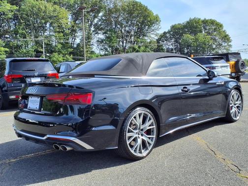 2022 Audi S5 3.0T Premium Plus