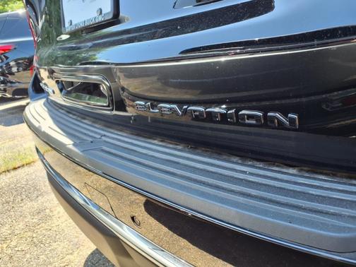 2025 GMC Yukon XL 4WD Elevation
