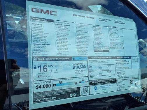 2025 GMC Yukon XL Denali