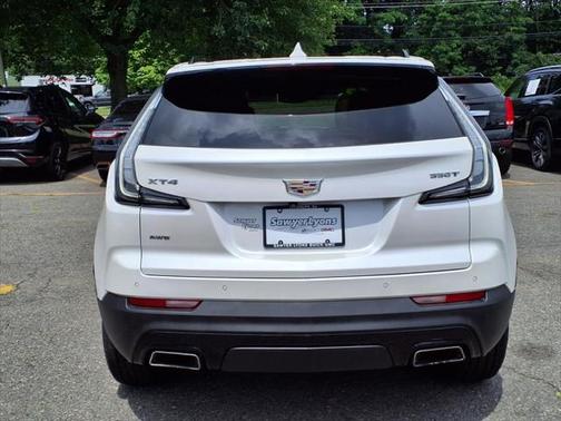 2023 Cadillac XT4 Sport